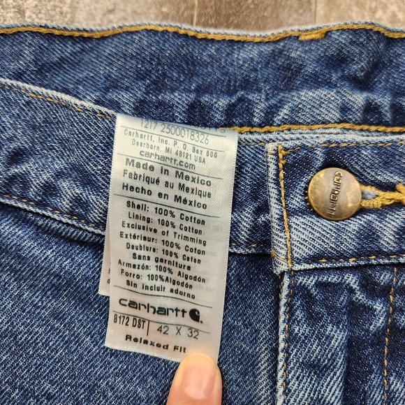 Mens Carhartt size 42x32 Flannel Lined Relaxed Fit Straight Leg Mid Rise Jeans - Picture 4 of 10